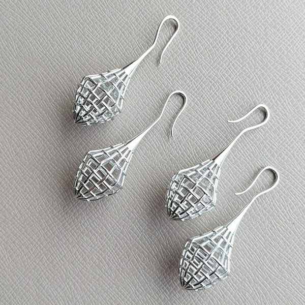3_Silver Canvas orhangen (Truly Me Jewelry Design)