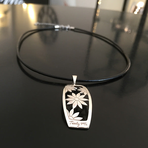 FLOWER POWER silver läder halsband Truly Me