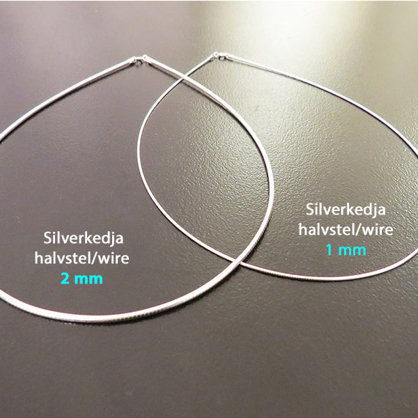 Halvstel silverkedja (1 mm)