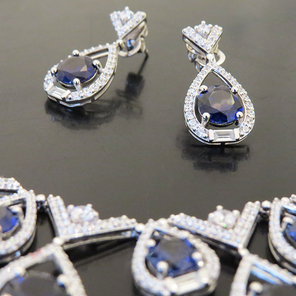 Queen earrings 4 (Truly Me Jewelry Design)