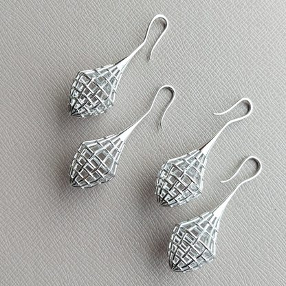 3_Silver Canvas orhangen (Truly Me Jewelry Design)