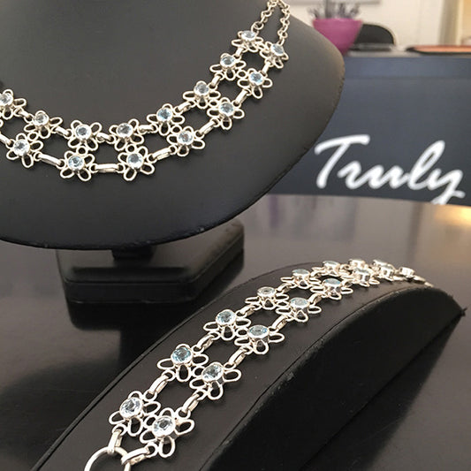 BLUEBELL-(2)-halsband-Truly-Me