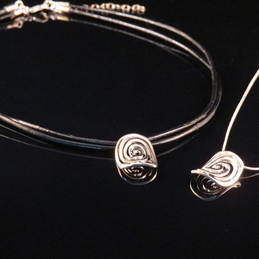 CIRCLE OF LIFE halsband Truly Me