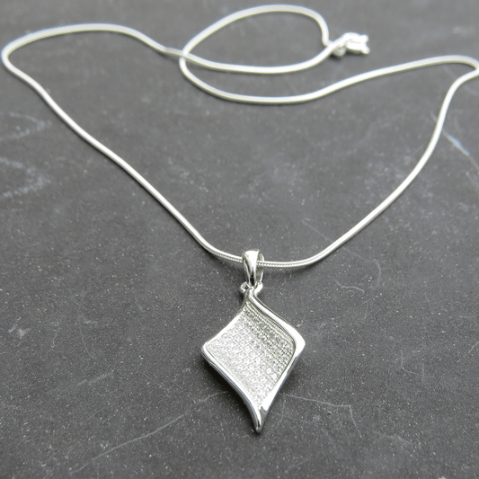 TWIST halsband