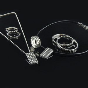 EDGE Silver jewelry set by Truly Me Jewelry Design