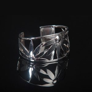 FLOWER POWER silver bracelet / bangle by Truly Me Jewelry Design