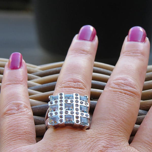 RIBBON silver ring with blue topaz