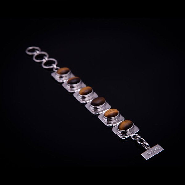 TIGER armband