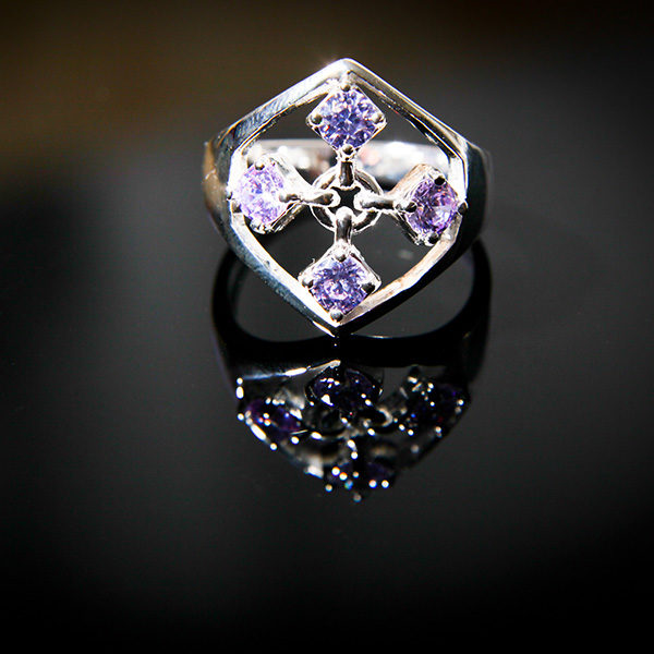 TOUCH silver ring in lavender color
