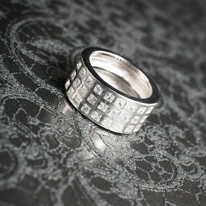 WISDOM silverring med bling i stilren design (Truly Me)