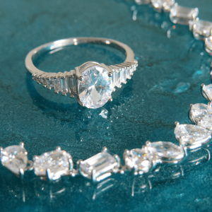 LUMORA ring